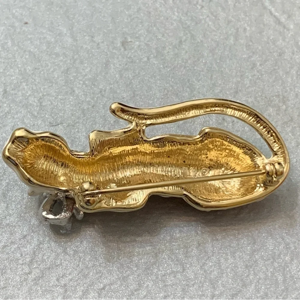Kenneth Jay Lane Mountain Lion Enamel Brooch Pin Signed KJL